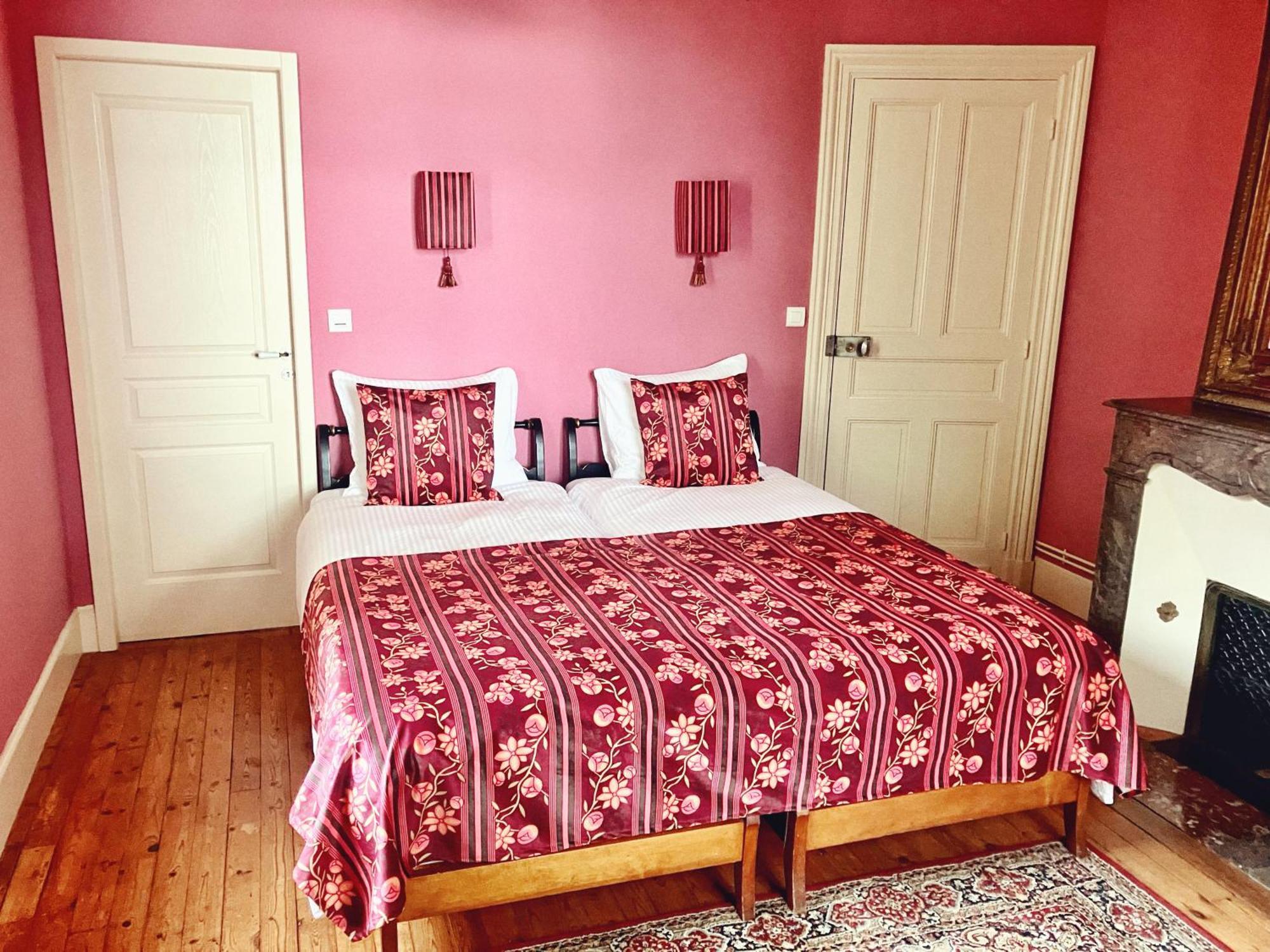Petit Chateau Le Piot Bed & Breakfast Fleurance ภายนอก รูปภาพ